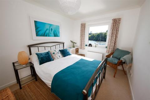 2 bedroom apartment for sale, Embankment Road, Kingsbridge