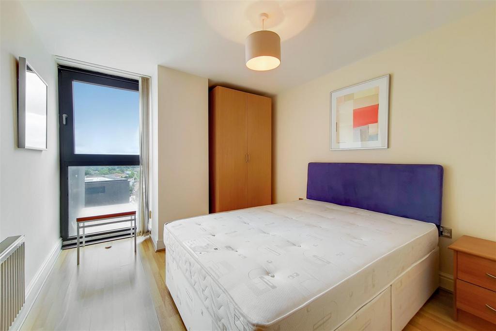6 Bedroom 2-1.jpg