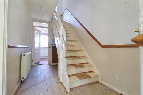 3 bedroom end of terrace house for sale - Riglands Way, Renfrew