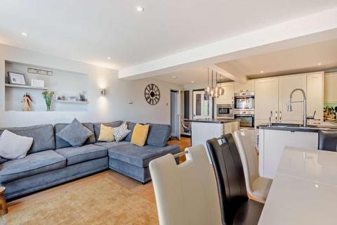 143 Leomansley View, Lichfield, WS13 8AU