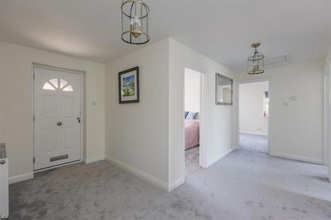 3 bedroom detached bungalow for sale - Brier Park, Nawton, Nr Helmsley, YO62 7SG