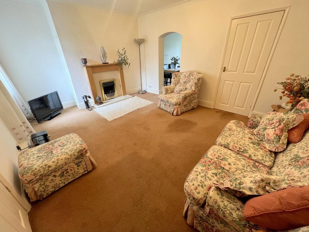 High Street, Carrville, Durham 2 bed terraced house £90,000