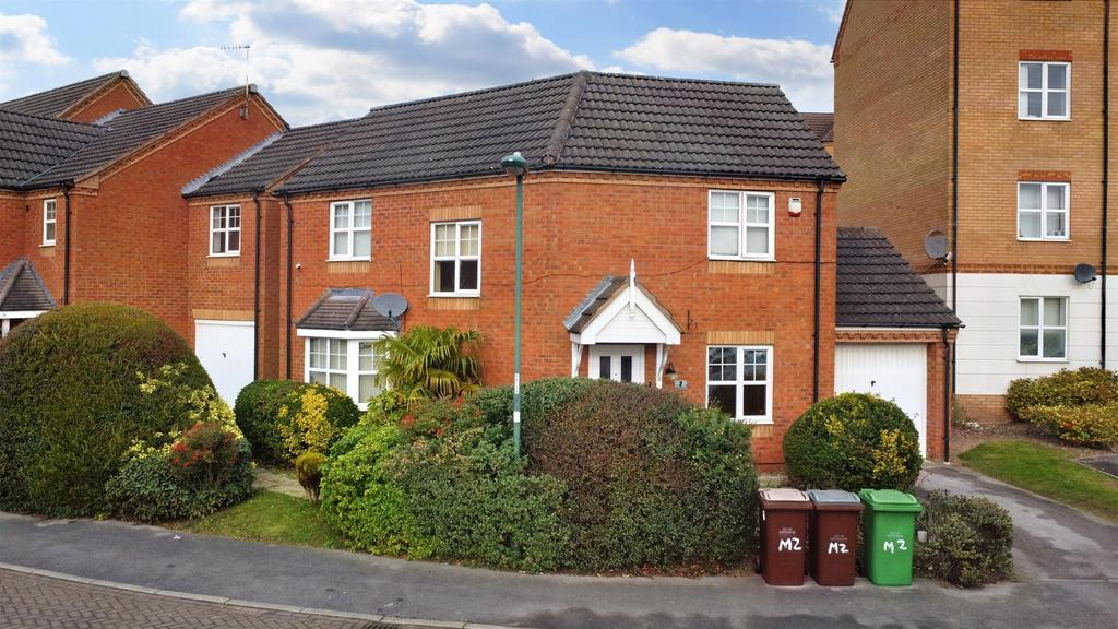 Edmonstone Crescent, Nottingham 3 bed detached house for sale £265,000