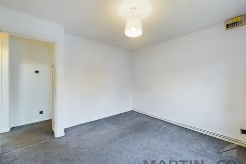 1 bedroom ground floor flat to rent, Ridgmont Road