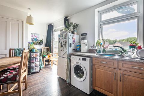 3 Studfield Road, Sheffield, S6 4SS