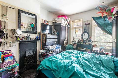 3 Studfield Road, Sheffield, S6 4SS