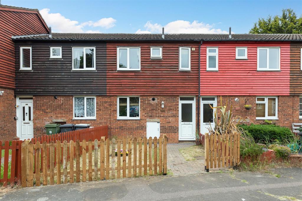 Winchester Road, Sandy, Beds SG19 1RQ 3 bed terraced house for sale £