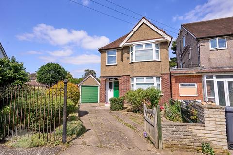 17 Hogarth Gardens, Hounslow, TW5 0QS
