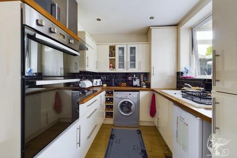 3 bedroom terraced house for sale - Cruick Avenue, South Ockendon
