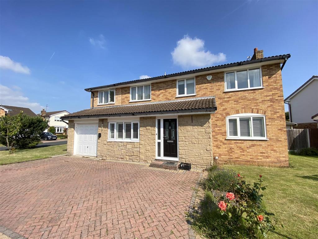 Hazelwood Road, Wilmslow 5 bed detached house for sale £699,950