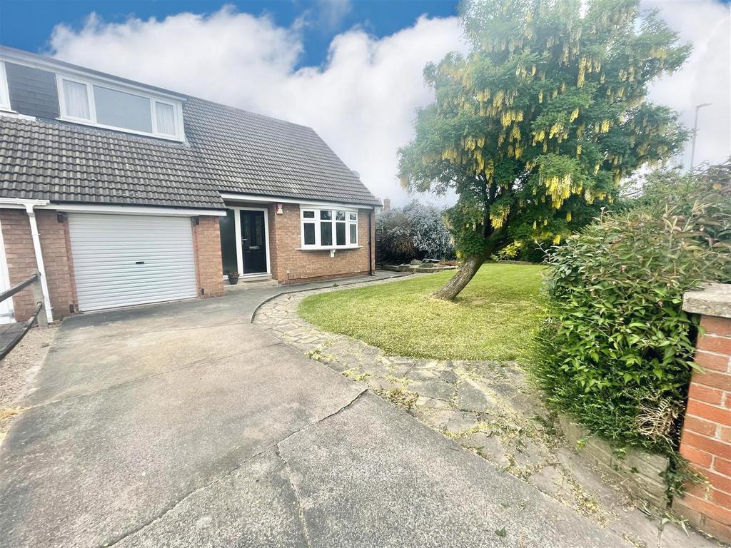Matlock Avenue, Marton 3 bed semidetached bungalow for sale £220,000
