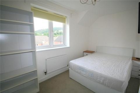 2 bedroom apartment for sale - New Cut Road, Swansea, SA1