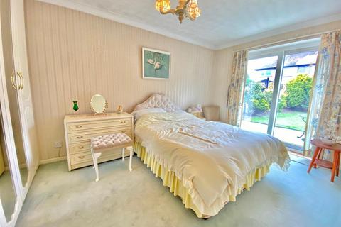 21 Centuria Walk, Huddersfield, HD3 3WP