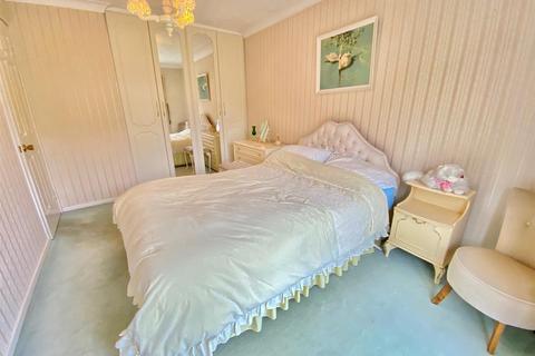21 Centuria Walk, Huddersfield, HD3 3WP