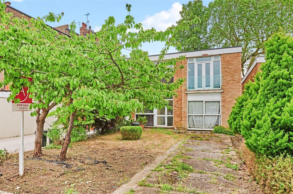 Cherrywood Drive, Chartfield Avenue, Putney 4 bed house for sale £895,000