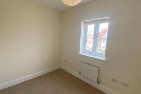 2 bedroom coach house to rent, Picket Twenty Way, Andover, SP11 6UH