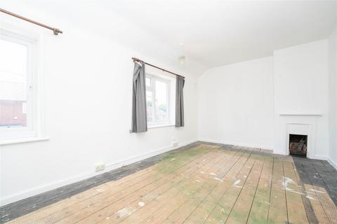123 Westcott Crescent, London, W7 1PH