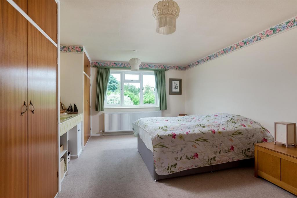 Bedroom 2.jpg