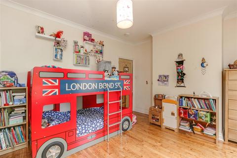 3 bedroom terraced house to rent - Glenfield Terrace, Ealing