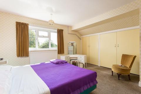 12 Thornlands, Easingwold, York, YO61 3QQ