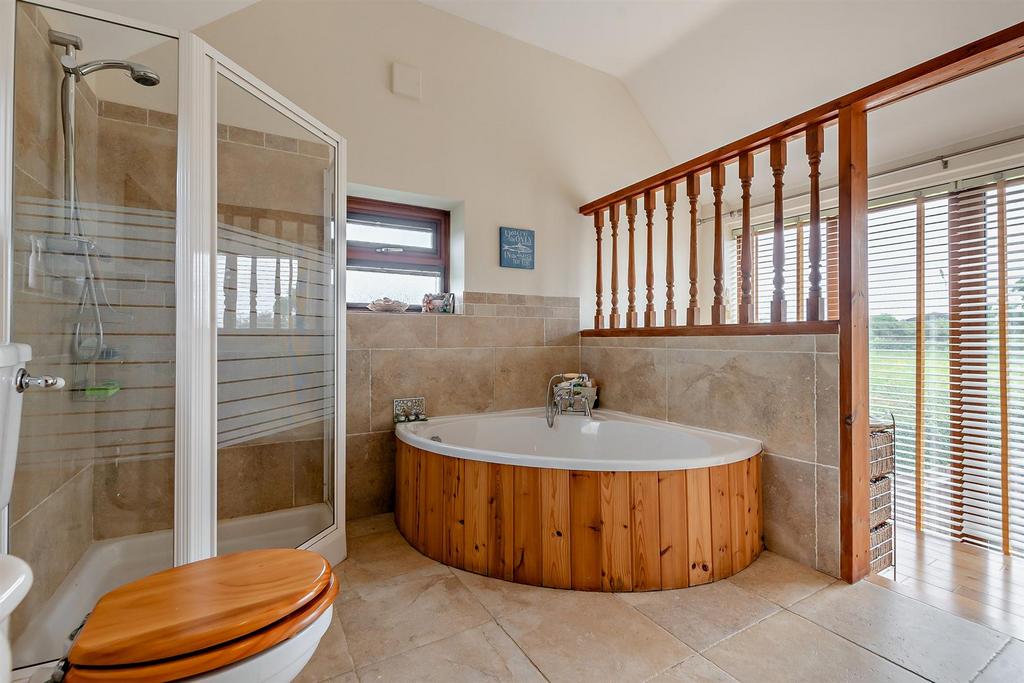Ensuite bathroom