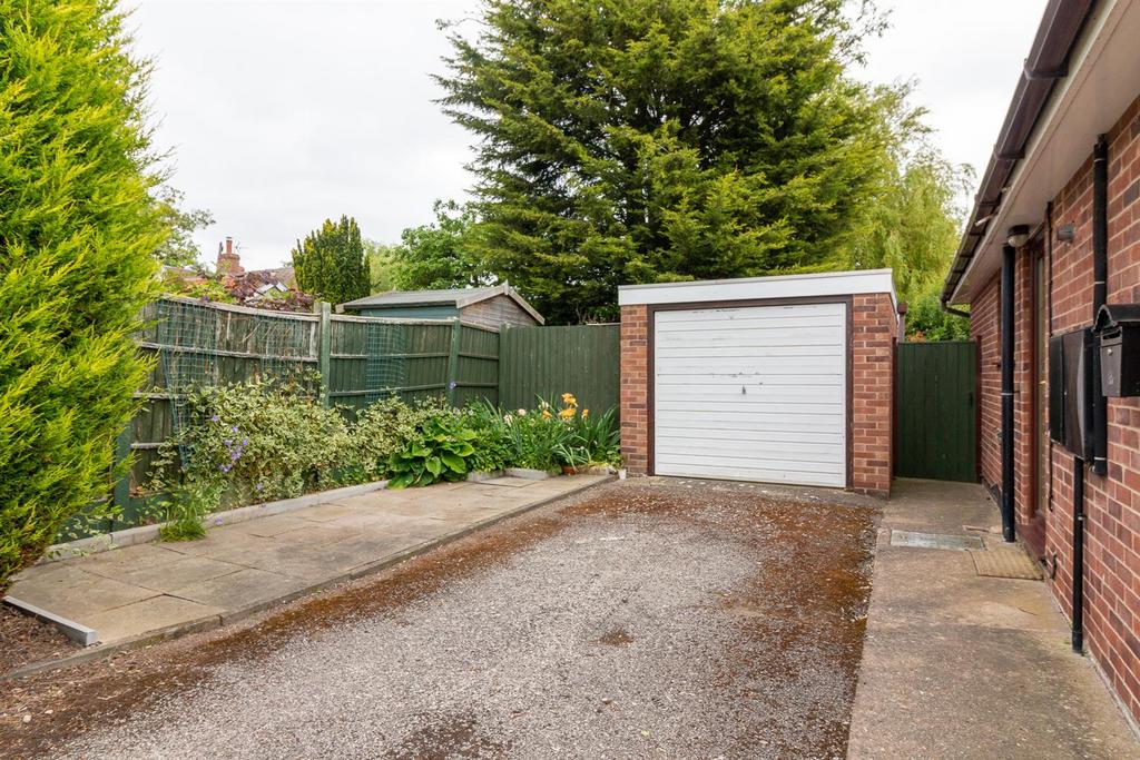 Detached Single Garage