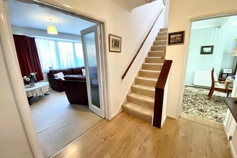 5 Beechwood Drive, Formby, Liverpool, L37 2DG