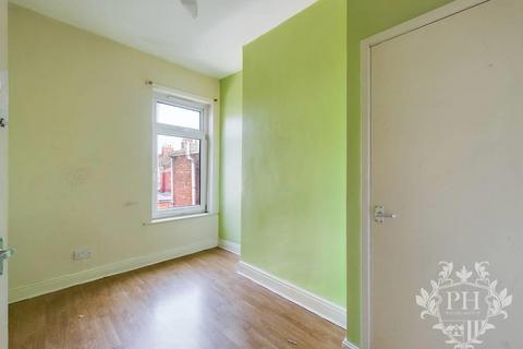 82 Crescent Road, Middlesbrough, TS1 4QR
