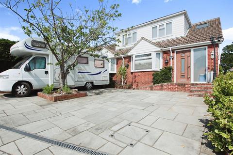4 bedroom semi-detached house for sale - Cumber Road, Locks Heath, Southampton