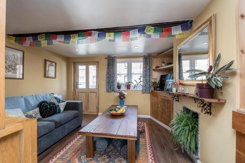 Rose Cottage Bridge Street, Helperby, York, YO61 2NU