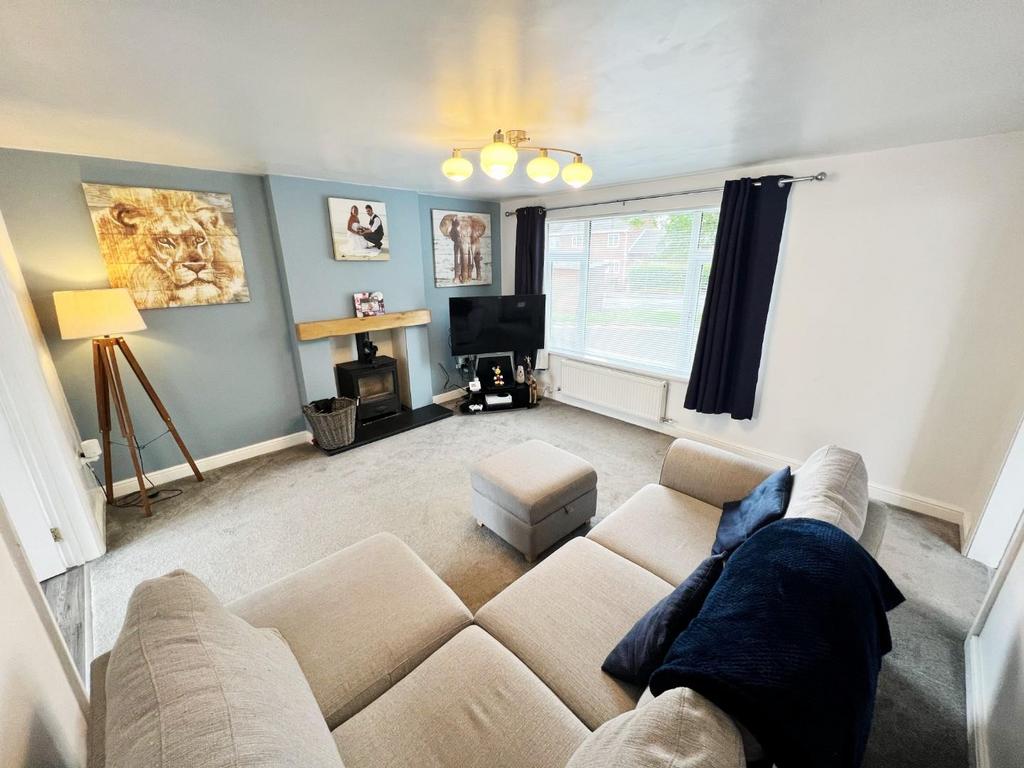Wood Lane, Ferryhill 3 bed detached house £170,000