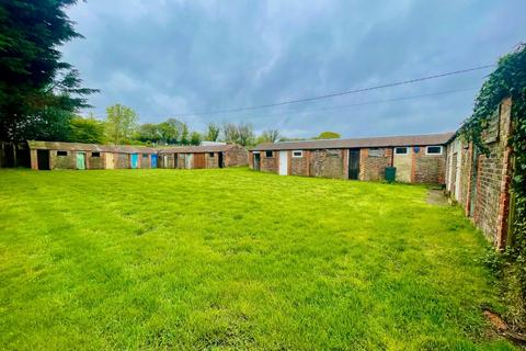 Plot for sale, Hopper Huts at Granary Rock Farm, Nettlestead, Maidstone