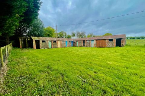 Plot for sale, Hopper Huts at Granary Rock Farm, Nettlestead, Maidstone