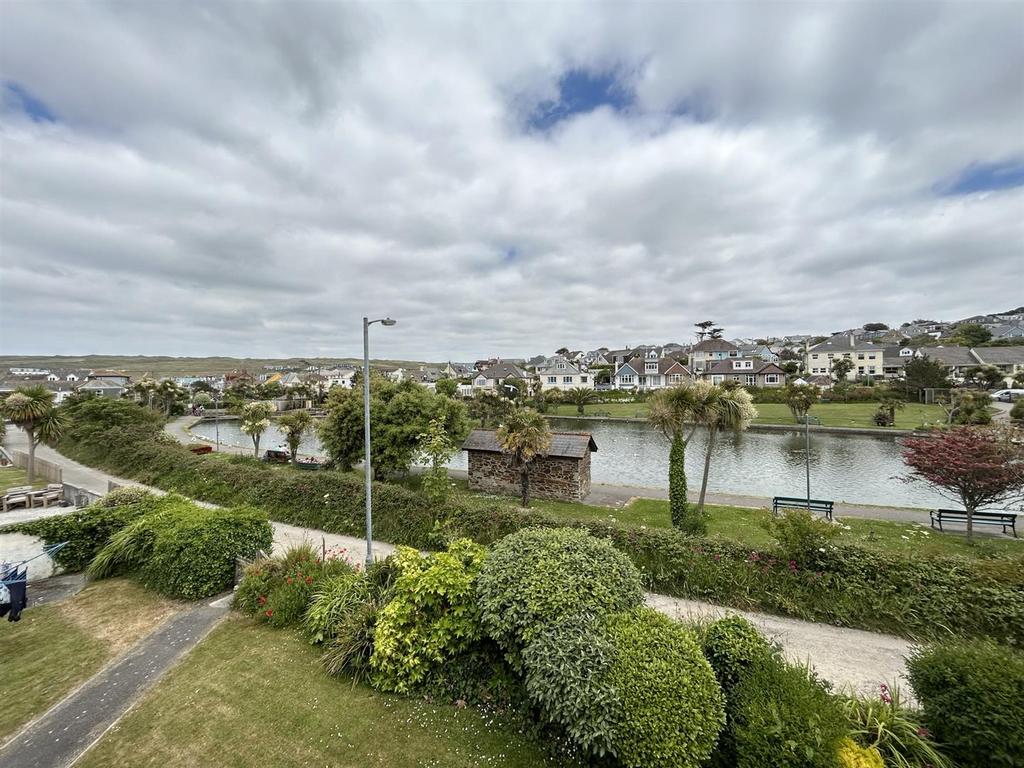 Miners Court, Perranporth 2 bed apartment for sale £190,000