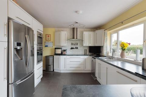 5 bedroom detached house for sale, The Chestnuts, Coton, Whitchurch