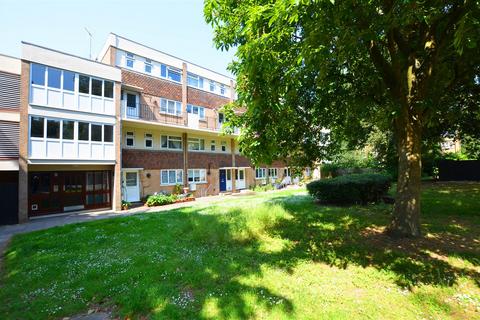 2 bedroom maisonette to rent - Woffington Close, Hampton Wick