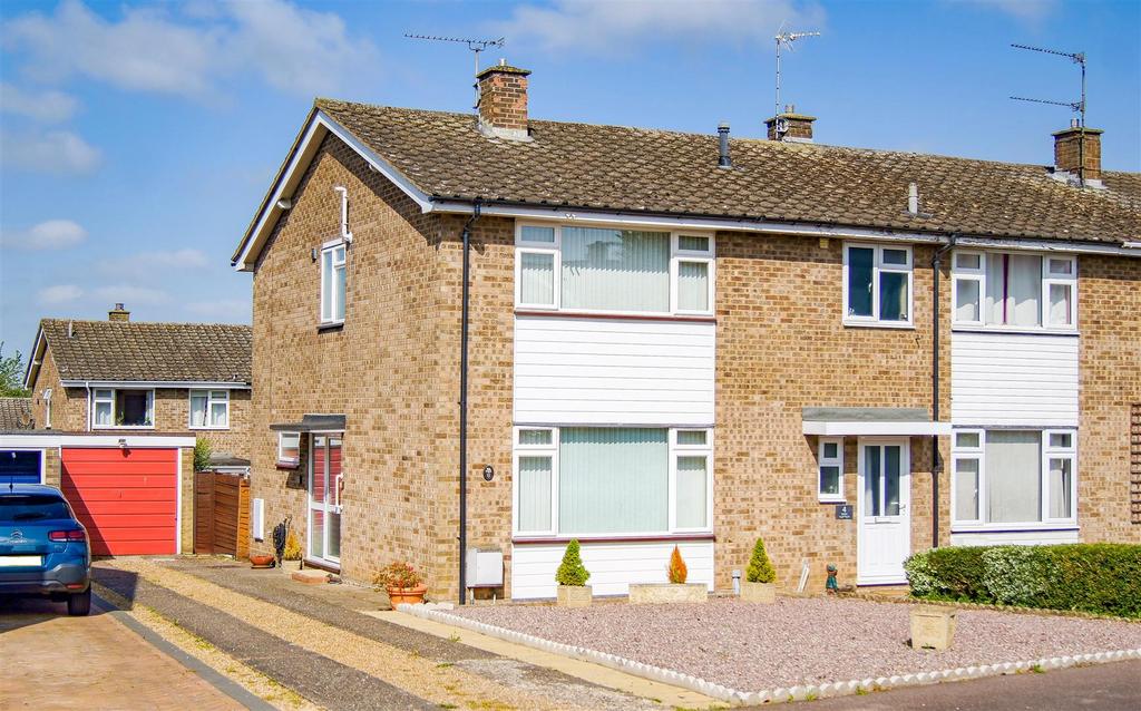 Ord Road, Fornham St. Martin 3 bed end of terrace house for sale £250,000