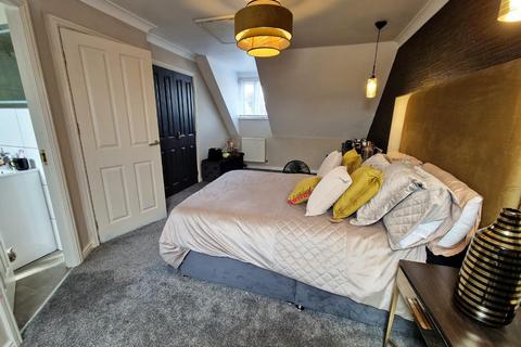 2 Heol Yr Eithin, Pencoed, Bridgend, CF35 5LX