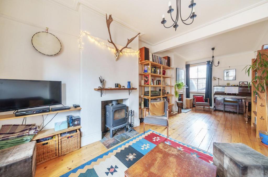 Harlesden Road, London, NW10 3 bed house for sale £799,950