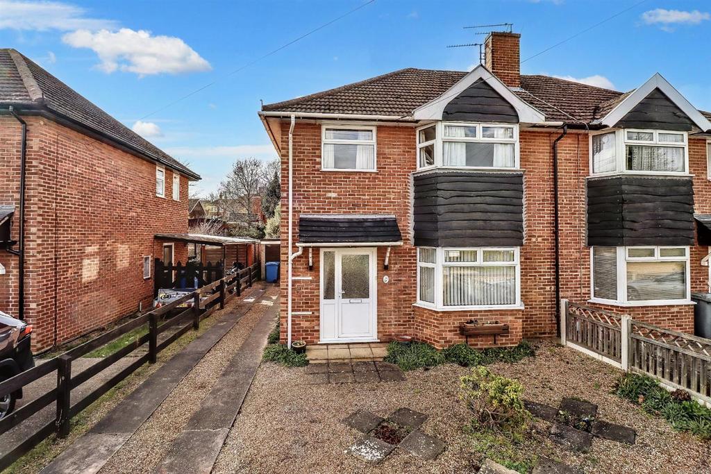 Catton Grove Road, Norwich NR3 3 bed semidetached house £259,950