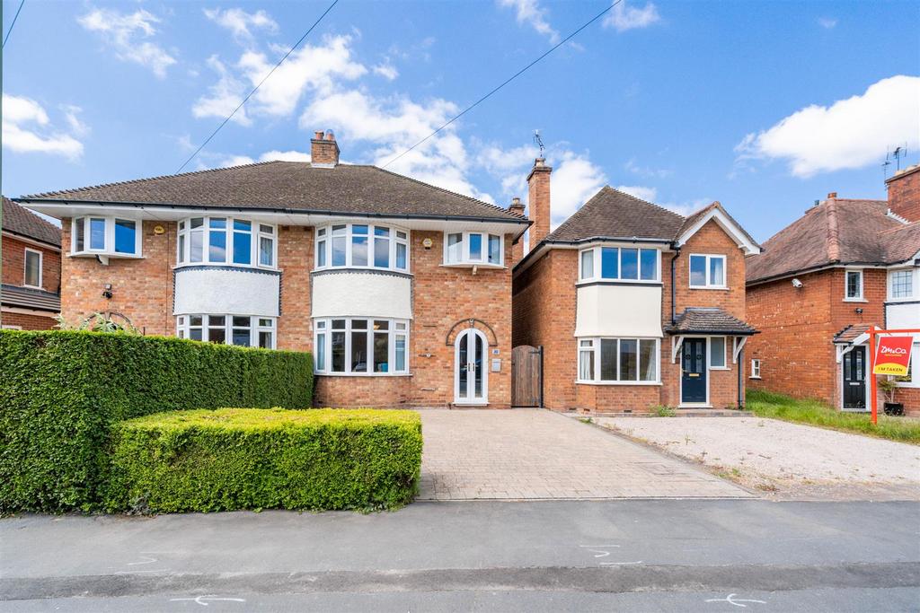Slater Road, Bentley Heath, Solihull 3 bed semidetached house £425,000
