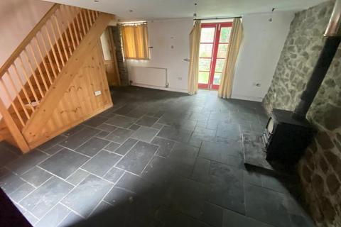 3 bedroom semi-detached house for sale - Dewi Road, Tregaron, SY25