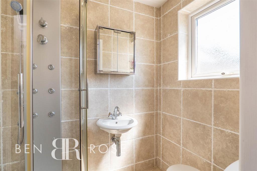 Bedroom Two Ensuite