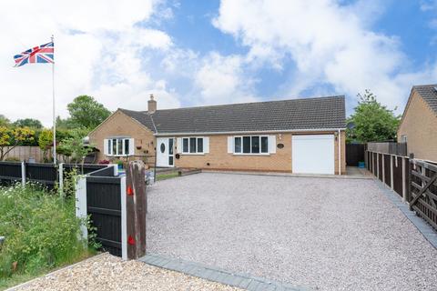 3 bedroom detached bungalow for sale, Fen Road, Keal Cotes, Spilsby, PE23