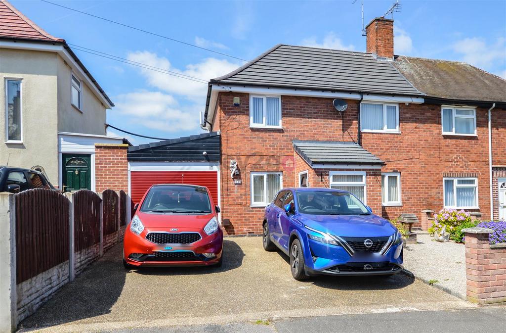 John Street, Eckington, Sheffield 3 bed semidetached house for sale