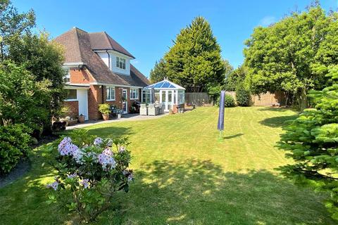 3 bedroom chalet for sale, Elsted Road, Cooden, Bexhill-on-Sea