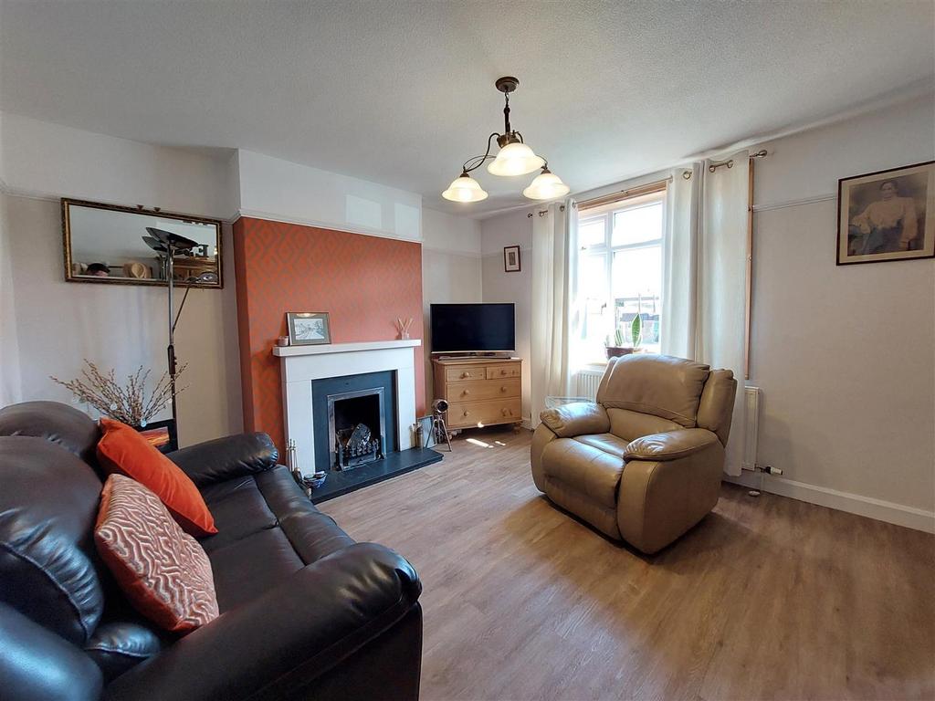 Stonegate, Hunmanby, Filey 3 bed semidetached house for sale £190,000
