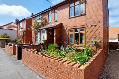 3 bedroom semi-detached house for sale - Stonegate, Hunmanby, Filey