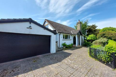 4 bedroom detached bungalow for sale - Coastal Road, Burniston, Scarborough