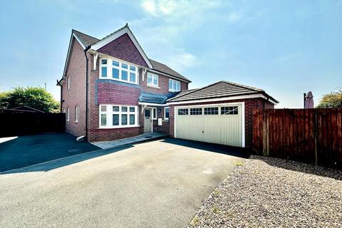 4 bedroom detached house for sale - Saxon Mews, Sherburn In Elmet, Leeds